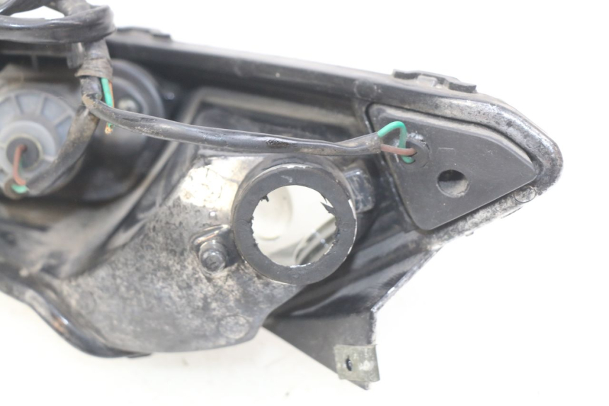 photo de ACHTERLICHT LINKS YAMASAKI YM T 125 (2015 - 2020) - Overzicht