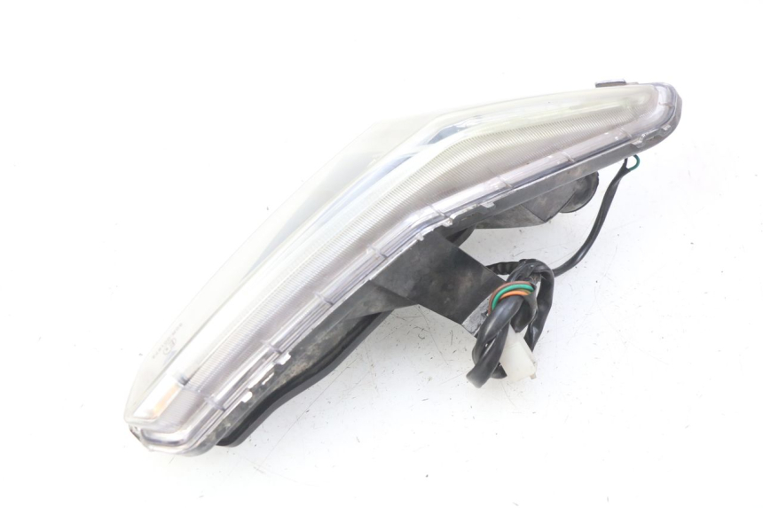 photo de ACHTERLICHT LINKS YAMASAKI YM T 125 (2015 - 2020) - Markeringen en referenties