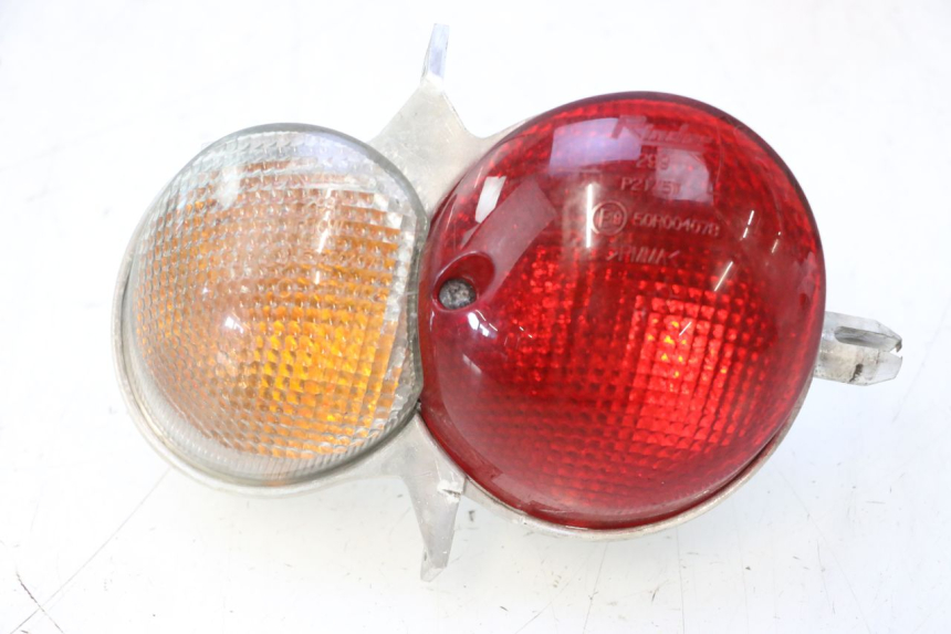 photo de LINKER ACHTERLICHT YAMAHA YP MAJESTY 125 (2007 - 2010) - Hoofdaanzicht