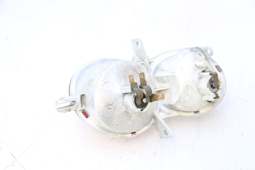 photo de LINKER ACHTERLICHT YAMAHA YP MAJESTY 125 (2007 - 2010) - Andere kijkhoek