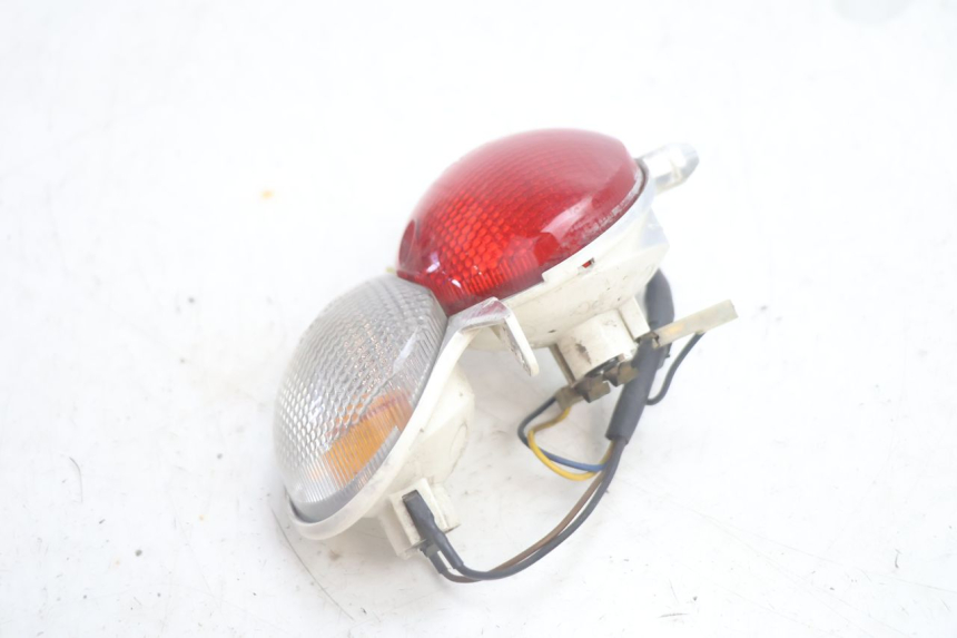 photo de LINKER ACHTERLICHT YAMAHA YP MAJESTY 125 (2002 - 2006) - Andere kijkhoek