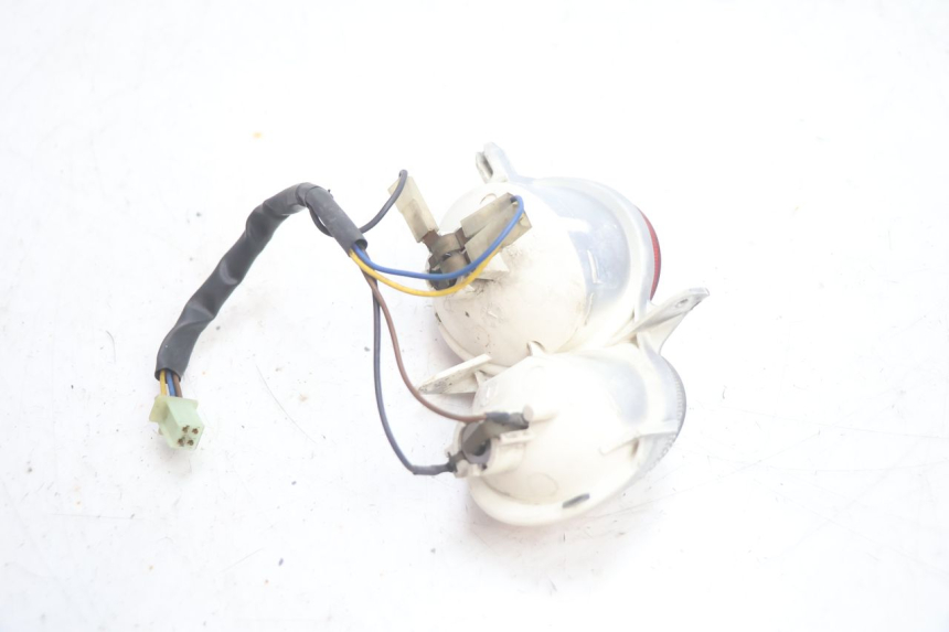 photo de LINKER ACHTERLICHT YAMAHA YP MAJESTY 125 (2002 - 2006) - Technische close-up