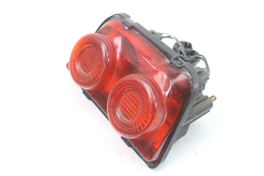 photo de ACHTERLICHT HYOSUNG GF 125 (2001 - 2005) - Zoom op gebruiksstaat