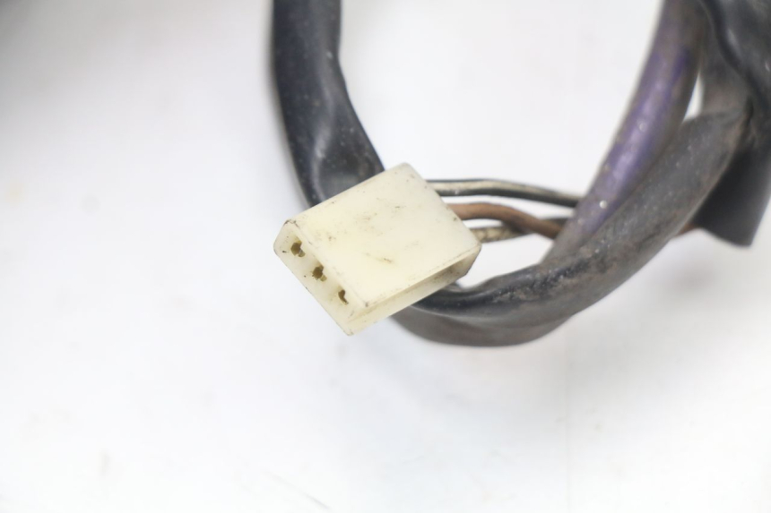 photo de ACHTERLICHT SUZUKI GN 125 (1997 - 2000) - Bevestigingspunten