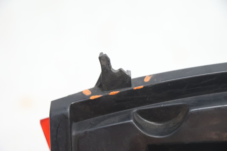 photo de ACHTERLICHT GILERA GP 800 (2007 - 2013) - Kenmerkende details