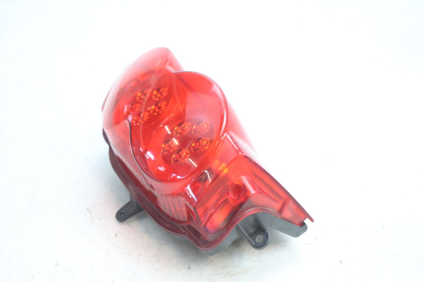 photo de ACHTERLICHT GILERA GP 800 (2007 - 2013) - Zoom op gebruiksstaat