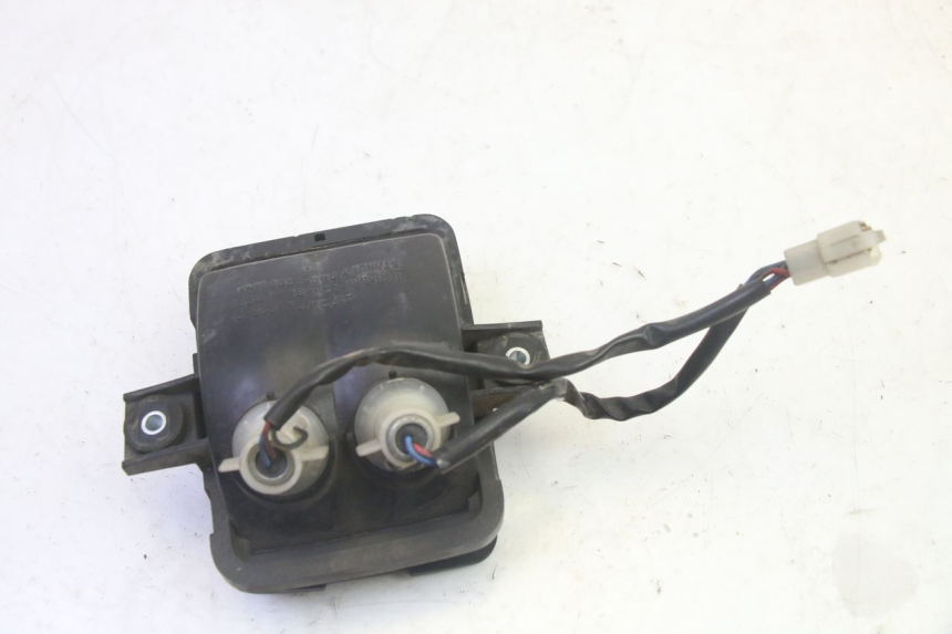 photo de ACHTERLICHT KAWASAKI GPZ RX 1000 (1986 - 1988) - Staat van het oppervlak