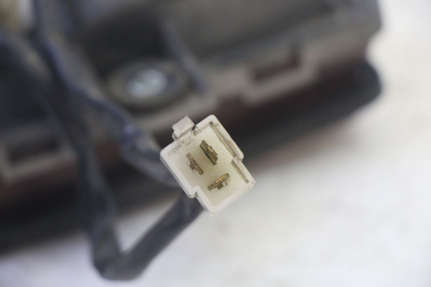 photo de ACHTERLICHT KAWASAKI GPZ RX 1000 (1986 - 1988) - Markeringen en referenties