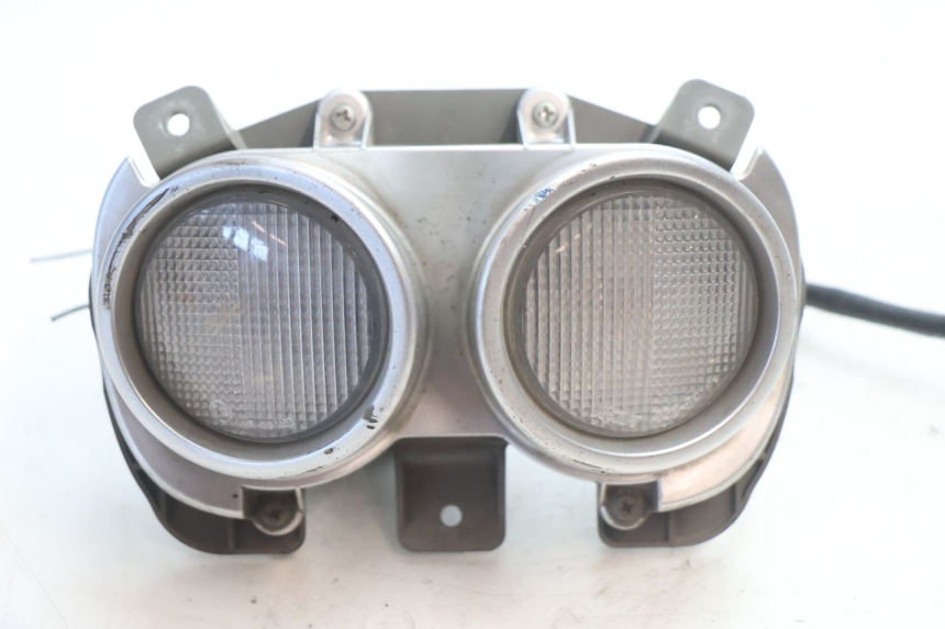 photo de ACHTERLICHT SUZUKI GSR 600 (2005 - 2012) - Detail van het onderdeel