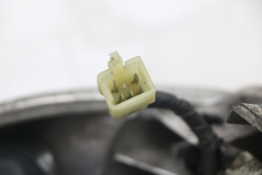 photo de ACHTERLICHT HONDA NES AROBASE 125 (2000 - 2003) - Technische close-up