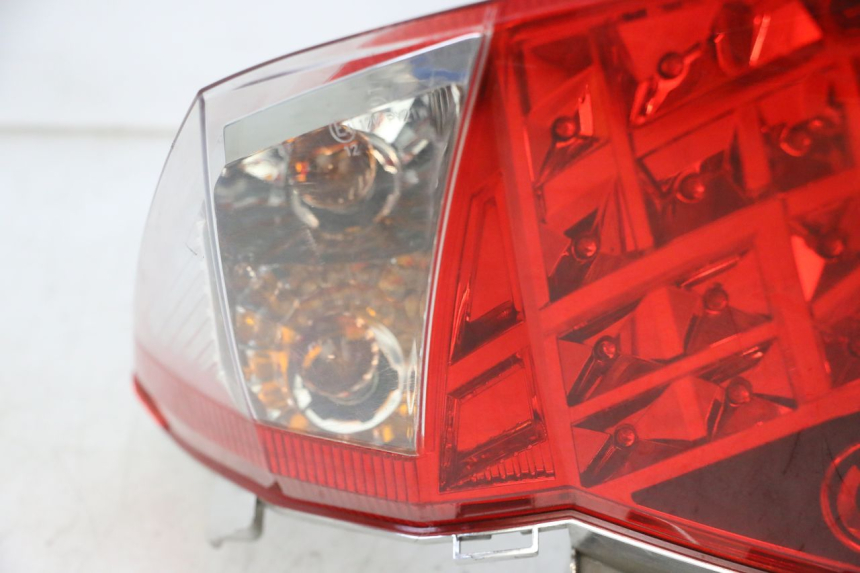 photo de ACHTERLICHT SYM JOYMAX 125 (2010 - 2017) - Visuele inspectie