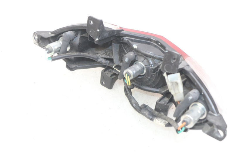 photo de ACHTERLICHT PEUGEOT KISBEE 2T 50 (2010 - 2017) - Zoom op gebruiksstaat