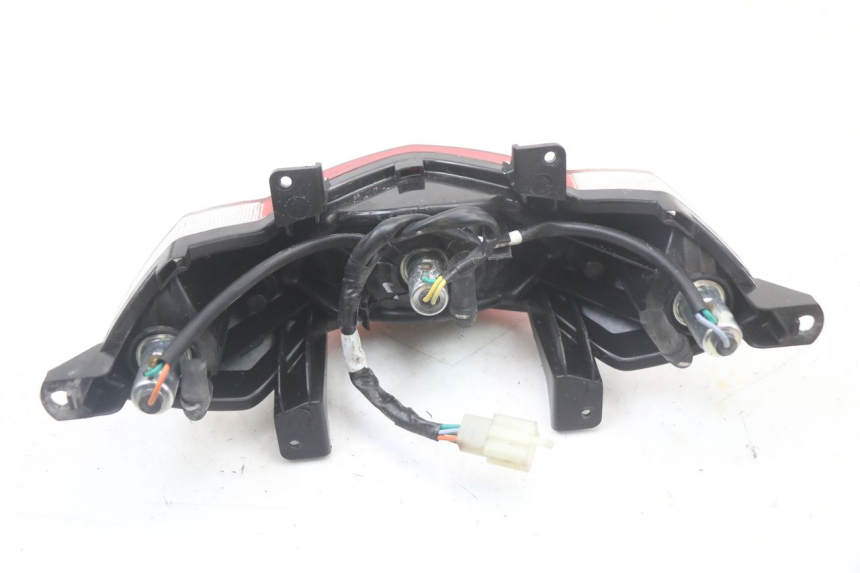 photo de ACHTERLICHT PEUGEOT KISBEE 2T 50 (2010 - 2017) - Technische close-up