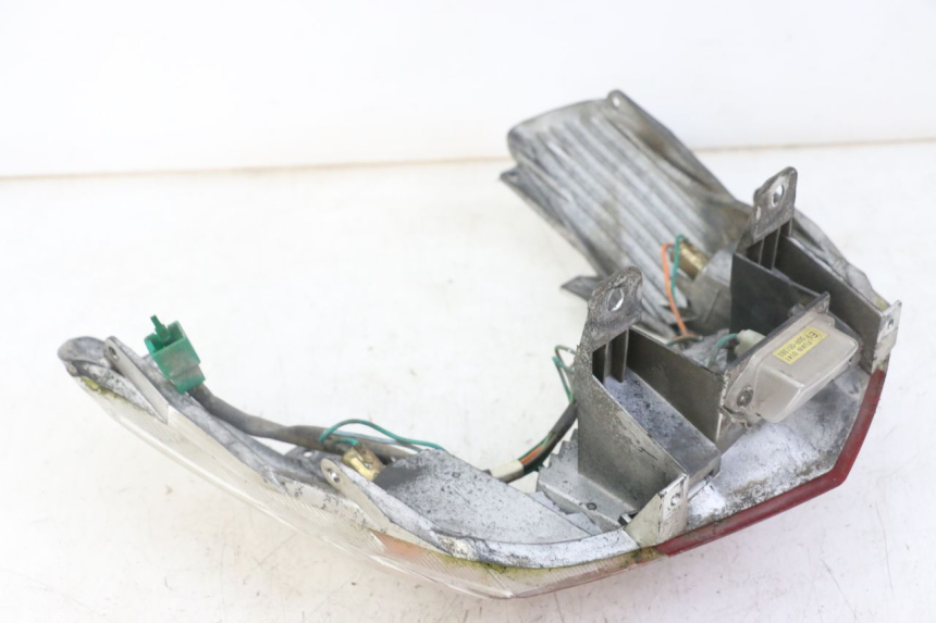 photo de ACHTERLICHT KYMCO DINK 4T 50 (2007 - 2018) - Zoom op gebruiksstaat