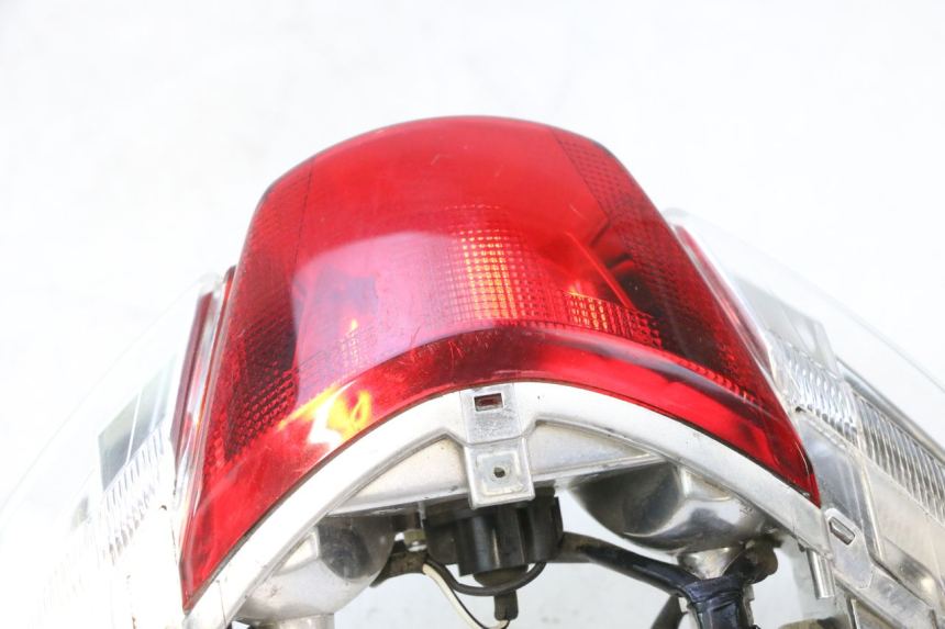photo de ACHTERLICHT PIAGGIO LIBERTY IGET 4T 50 (2015 - 2020) - Technische close-up