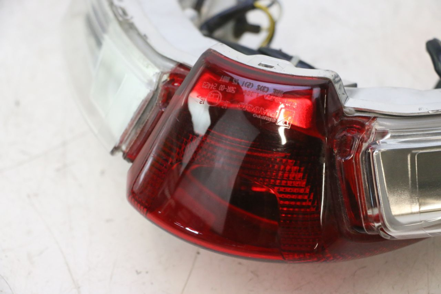photo de ACHTERLICHT PIAGGIO LIBERTY IGET 4T 50 (2015 - 2020) - Gecontroleerd onderdeel