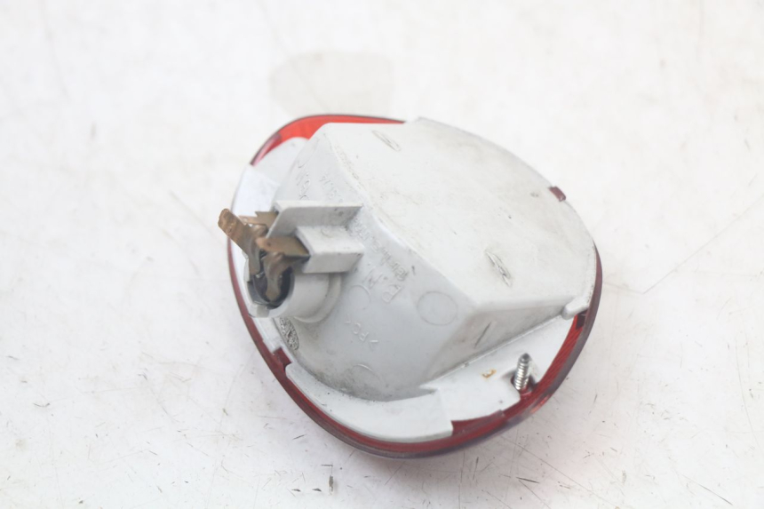 photo de ACHTERLICHT PIAGGIO LIBERTY 125 (2009 - 2013) - Bevestigingspunten