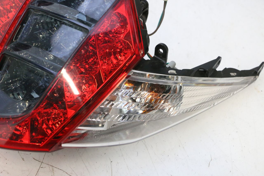 photo de ACHTERLICHT KYMCO MOVIE S 125 (2009 - 2018) - Technische close-up