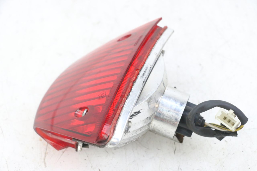 photo de ACHTERLICHT PIAGGIO NEW TYPHOON 50 (2018 - 2021) - Technische close-up