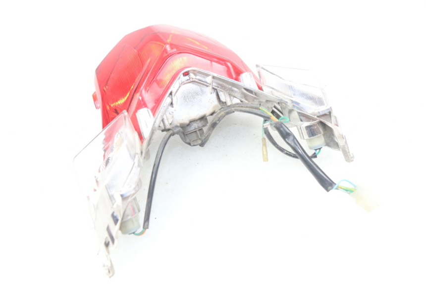 photo de ACHTERLICHT SYM ORBIT III 3 4T 50 (2018 - 2021) - Bevestigingspunten