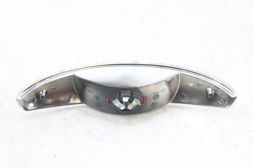 photo de ACHTERLICHT PEUGEOT ELYSTAR 50 (2002 - 2014) - Andere kijkhoek