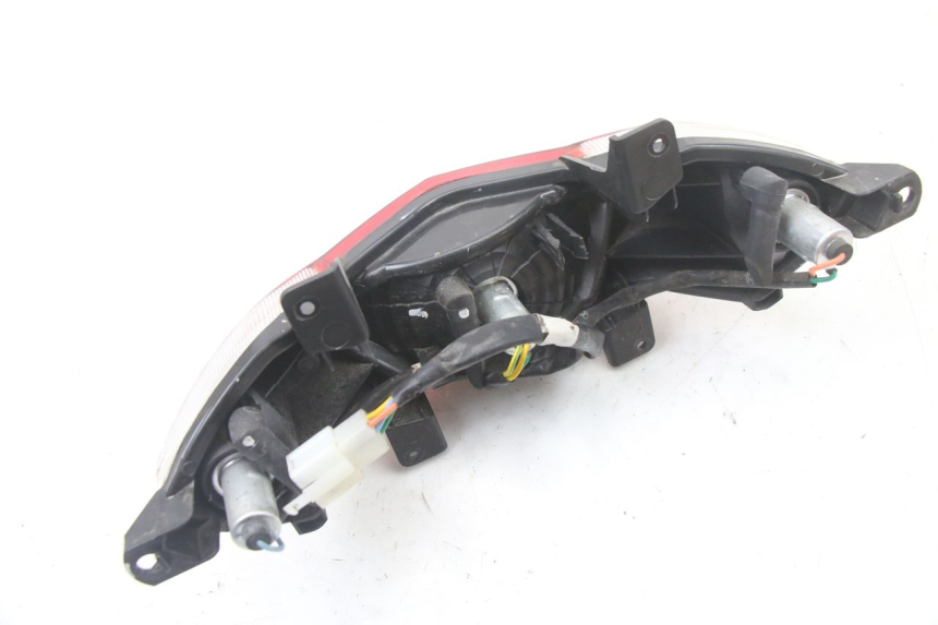 photo de ACHTERLICHT PEUGEOT KISBEE 4T 50 (2018 - 2022) - Bevestigingspunten