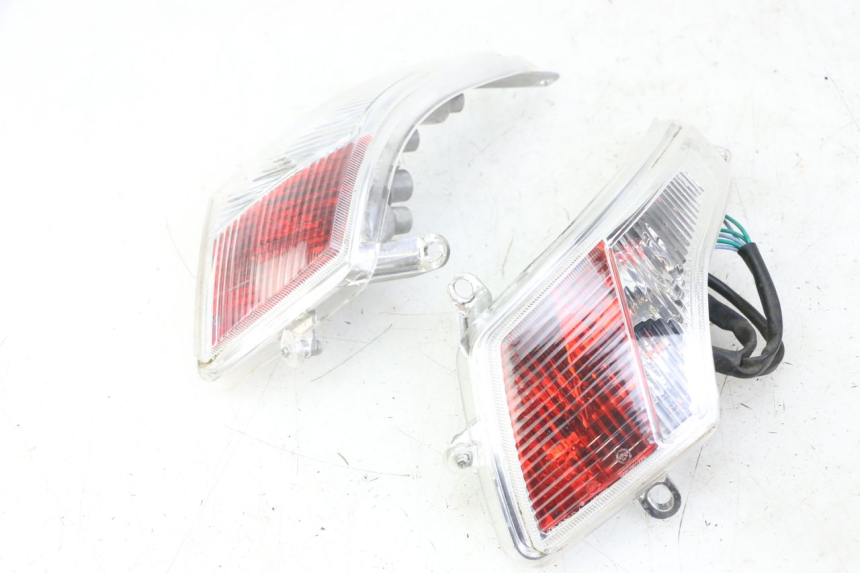 photo de ACHTERLICHT PEUGEOT VIVACITY 125 (2010 - 2017) - Andere kijkhoek