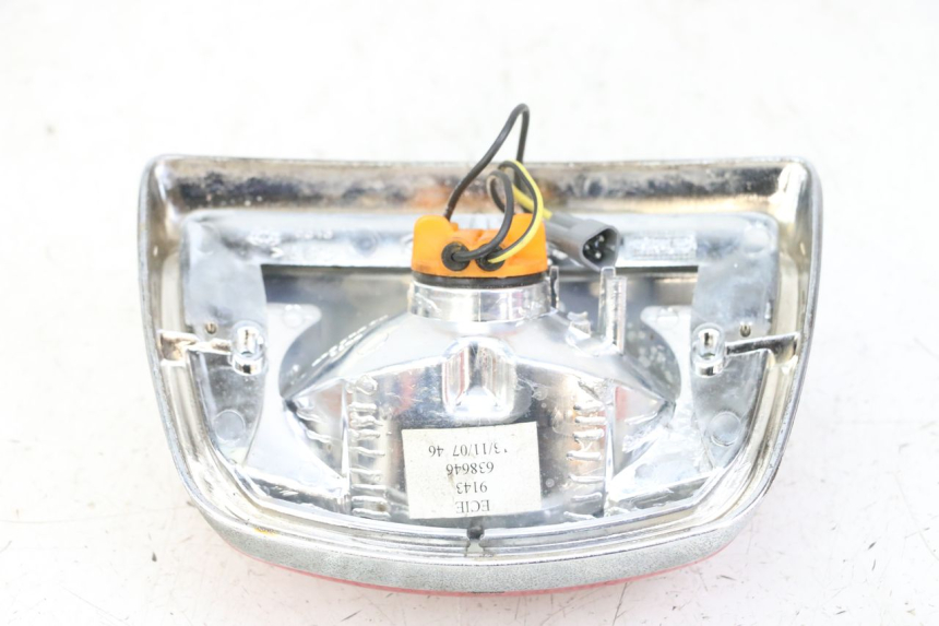 photo de ACHTERLICHT PIAGGIO VESPA LX 150 (2005 - 2013) - Detail van het onderdeel