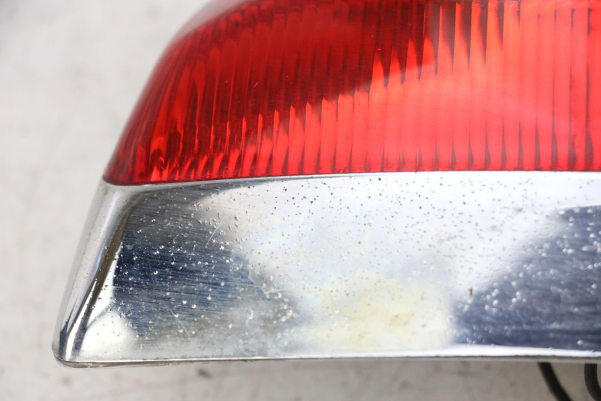 photo de ACHTERLICHT PIAGGIO VESPA LX 150 (2005 - 2013) - Overzicht