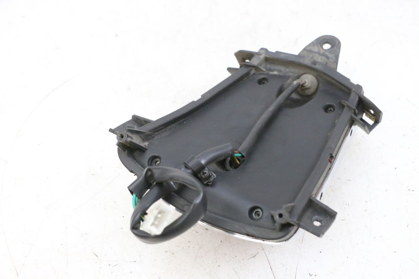 photo de ACHTERLICHT EFUN PUSA 1 - Staat van het oppervlak