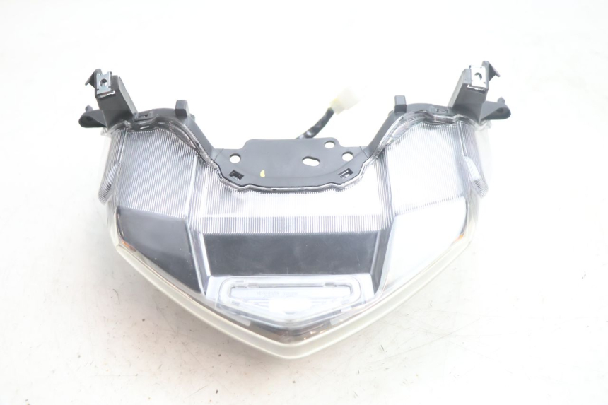 photo de ACHTERLICHT JM MOTORS R-MAX TECH 50 (2024 - 2026) - Bevestigingspunten
