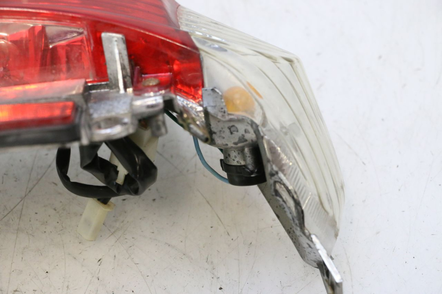 photo de ACHTERLICHT TNT MOTOR ROMA 12' 2T 50 (2007 - 2018) - Zoom op componenten