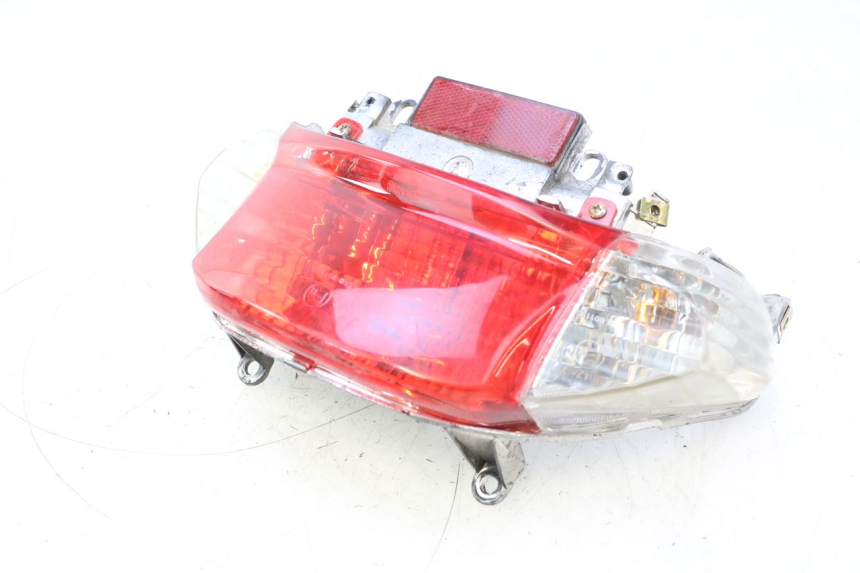 photo de ACHTERLICHT TNT MOTOR ROMA 12' 2T 50 (2007 - 2018) - Focus op structuur