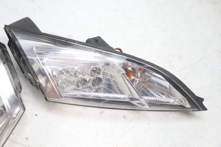 photo de ACHTERLICHT PEUGEOT SATELIS 125 (2013 - 2018) - Technische close-up