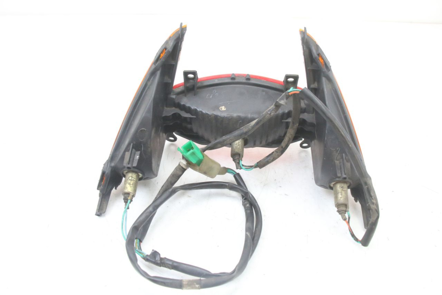 photo de ACHTERLICHT HONDA SCV LEAD 100 (2003 - 2007) - Technische close-up