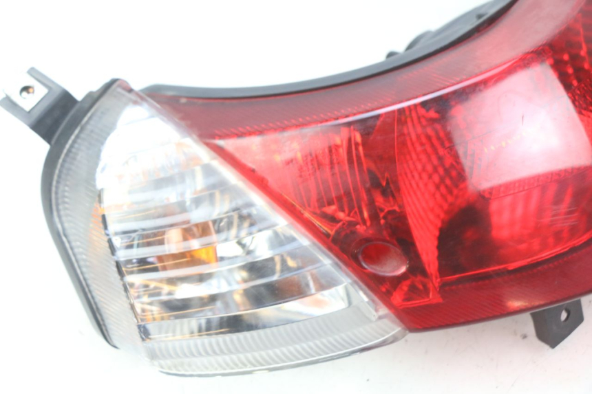 photo de ACHTERLICHT SUZUKI SIXTEEN 125 (2008 - 2010) - Detail van het onderdeel