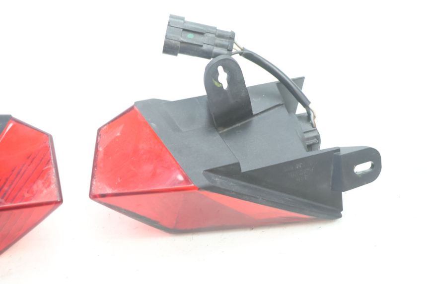 photo de ACHTERLICHT CAN-AM SPYDER RS 1000 (2008 - 2012) - Kenmerkende details