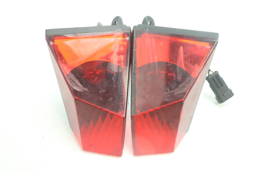 photo de ACHTERLICHT CAN-AM SPYDER RS 1000 (2008 - 2012) - Overzicht