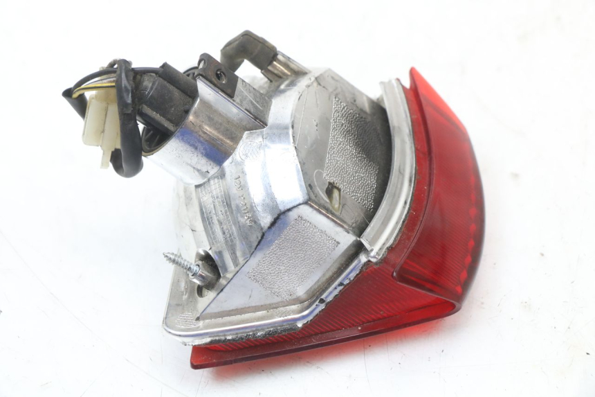 photo de ACHTERLICHT APRILIA SR 2T 50 (2018 - 2022) - Bevestigingspunten