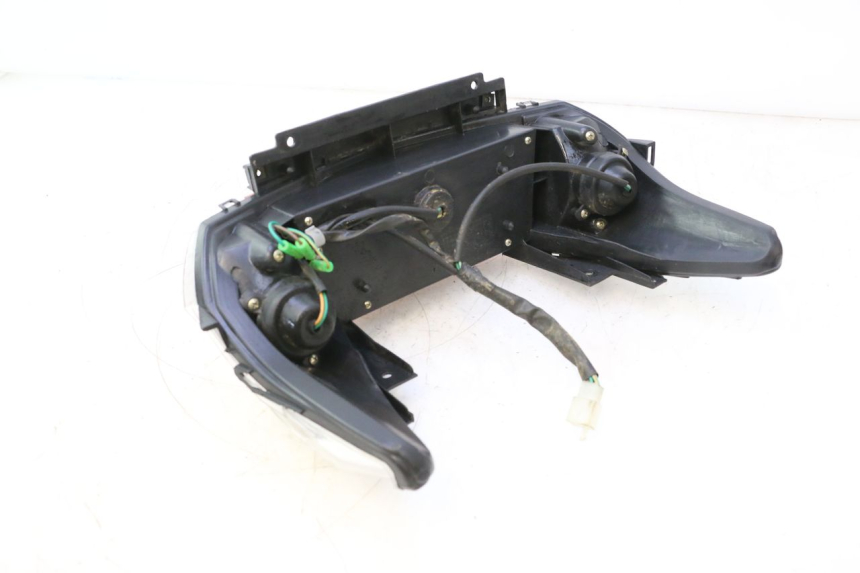 photo de ACHTERLICHT RAZZO STEED 125 (2012 - 2018) - Bevestigingspunten