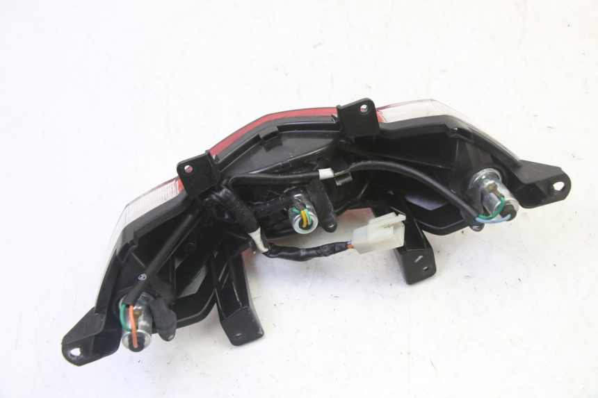 photo de ACHTERLICHT PEUGEOT STREETZONE I 2T 50 (2018 - 2020) - Staat van het oppervlak