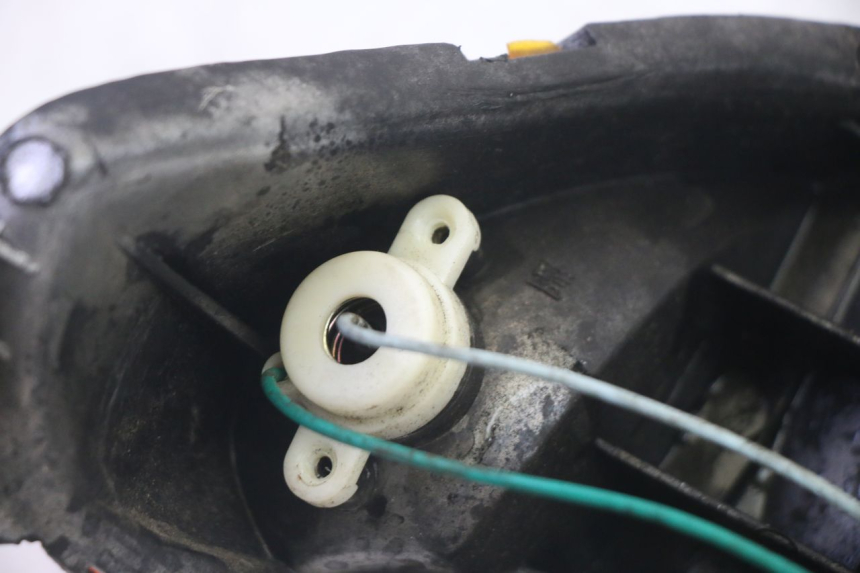 photo de ACHTERLICHT SUKIDA TOP 1 50 (2003 - 2010) - Staat van het oppervlak