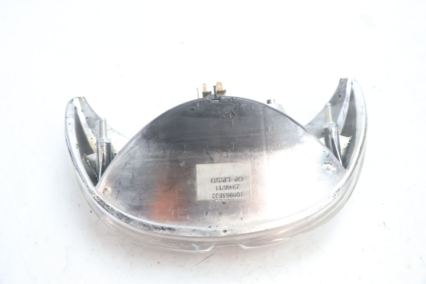 photo de ACHTERLICHT PEUGEOT TREKKER TKR 50 (2005 - 2014) - Andere kijkhoek