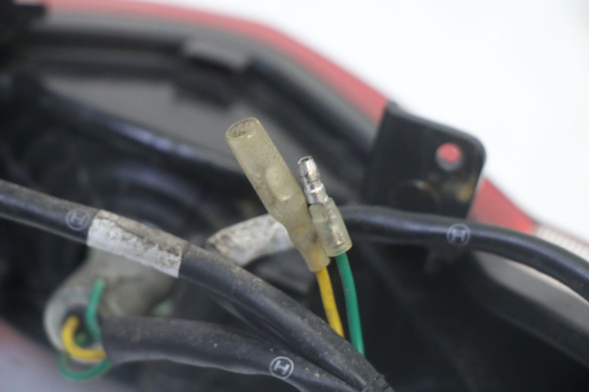 photo de ACHTERLICHT PEUGEOT TWEET 4T 50 (2018 - 2022) - Bevestigingspunten