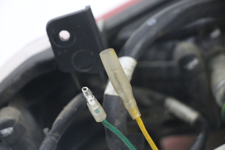 photo de ACHTERLICHT PEUGEOT TWEET PRO CARGO 50 (2018 - 2022) - Bevestigingspunten