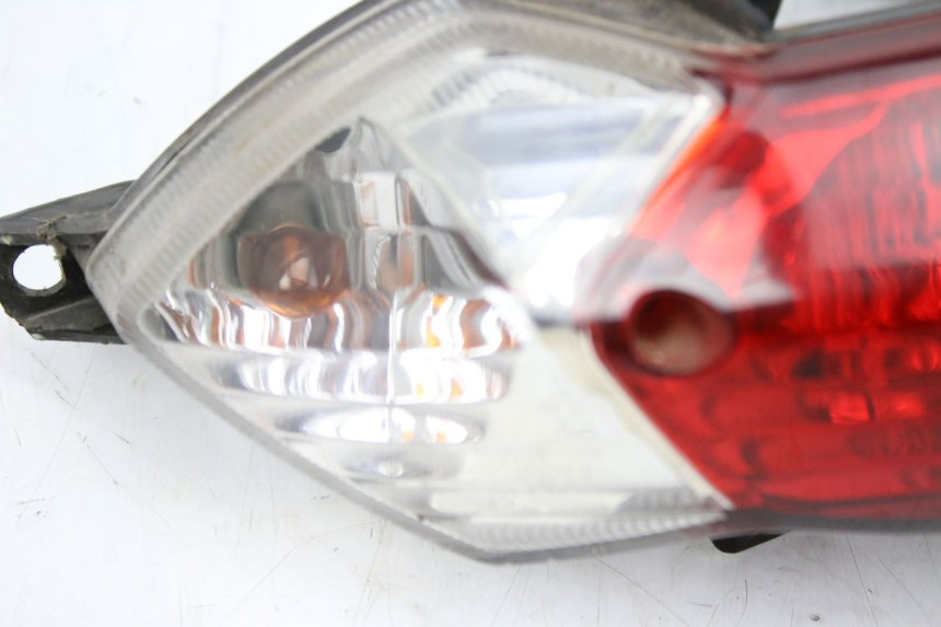 photo de ACHTERLICHT PEUGEOT TWEET 125 (2010 - 2017) - Andere kijkhoek