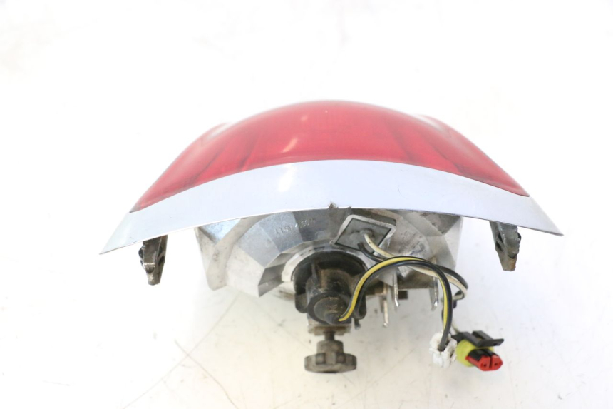 photo de ACHTERLICHT PIAGGIO VESPA PRIMAVERA 2T 50 (2013 - 2018) - Andere kijkhoek