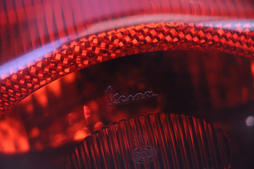 photo de ACHTERLICHT PIAGGIO VESPA S 2T 50 (2007 - 2014) - Zoom op gebruiksstaat
