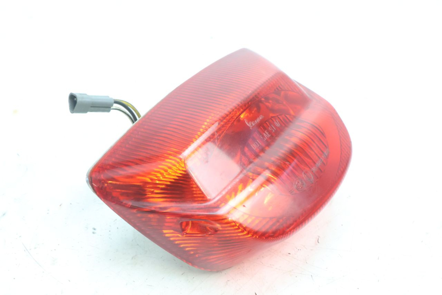 photo de ACHTERLICHT PIAGGIO VESPA S 2T 50 (2007 - 2014) - Zoom op gebruiksstaat
