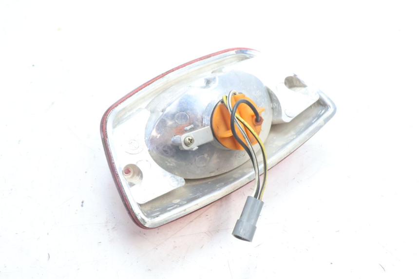 photo de ACHTERLICHT PIAGGIO VESPA S 2T 50 (2007 - 2014) - Staat van het oppervlak